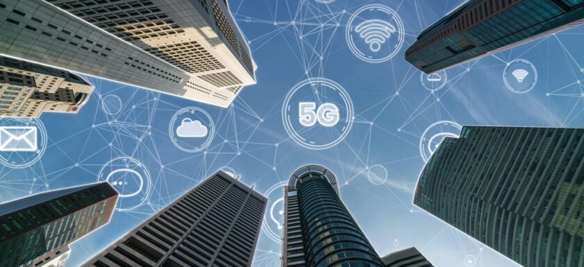 Internet of Things (IoT) - Connected Devices and Smart Sensors